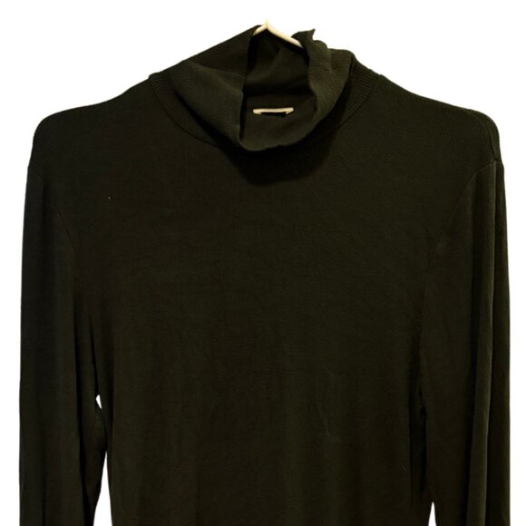 Aritzia Wilfred Green Only Turtleneck Long Sleeve Rib Knit - Picture 2 of 5